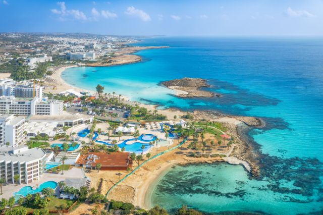 move to cyprus
